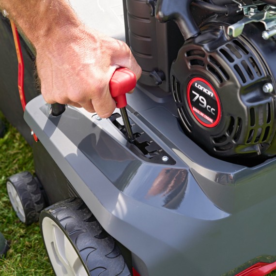 Wertykulator spalinowy AL-KO 36.8 P Combi Care